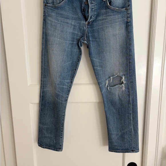 Citizens Of Humanity Emerson Distressed Ankle Jeans. - Picture 1 of 7